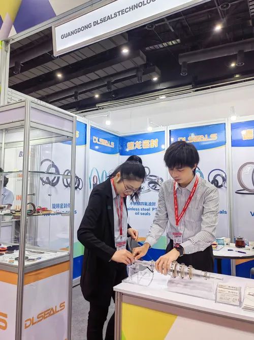 泰國國際機(jī)床和金屬加工機(jī)械展覽會(huì)第三天2